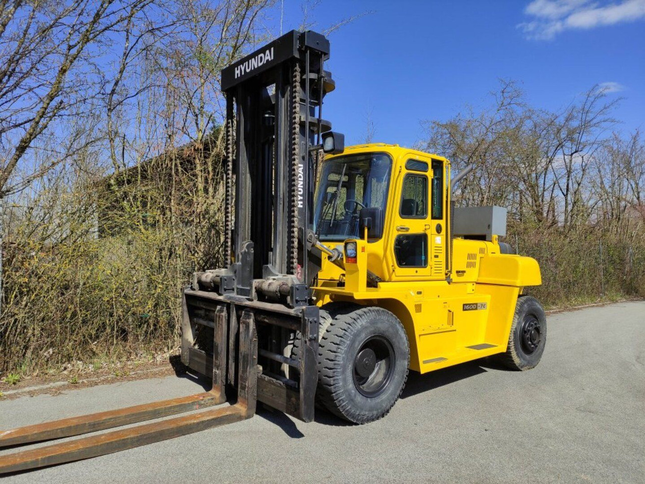 Hyundai 160D-7E - Containerstapler: das Bild 5 Hyundai 160D-7E - Containerstapler: das Bild 5