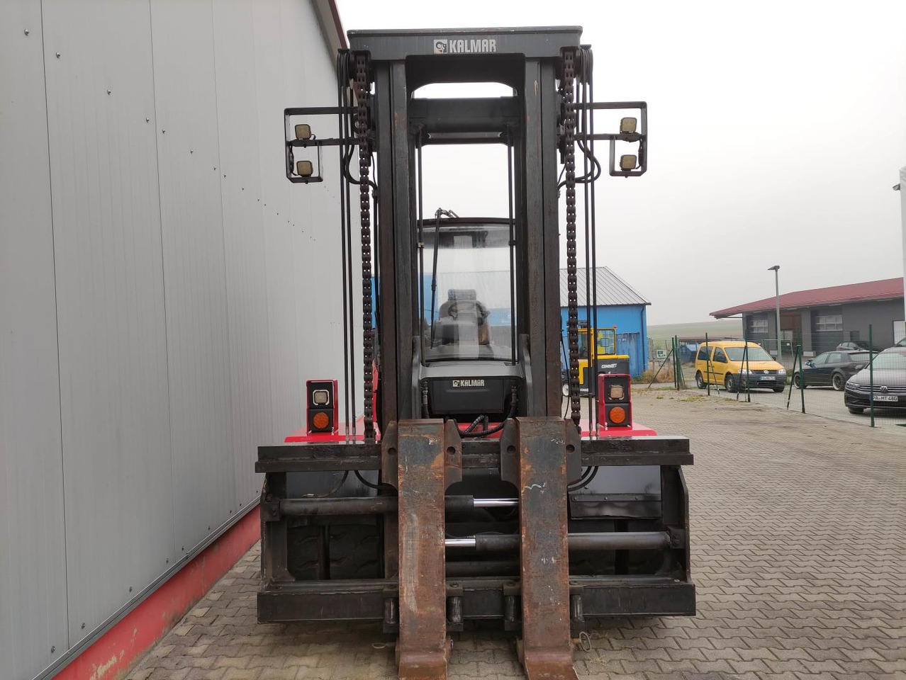 Kalmar DCG160-12 - Containerstapler: das Bild 3 Kalmar DCG160-12 - Containerstapler: das Bild 3