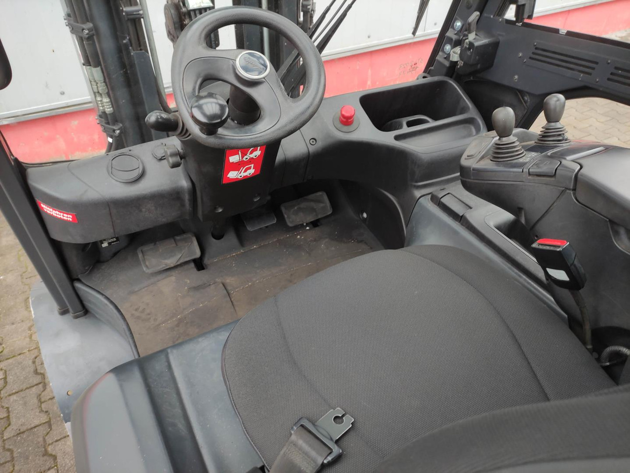 Linde E50HL-01-600 - Elektrostapler: das Bild 5 Linde E50HL-01-600 - Elektrostapler: das Bild 5