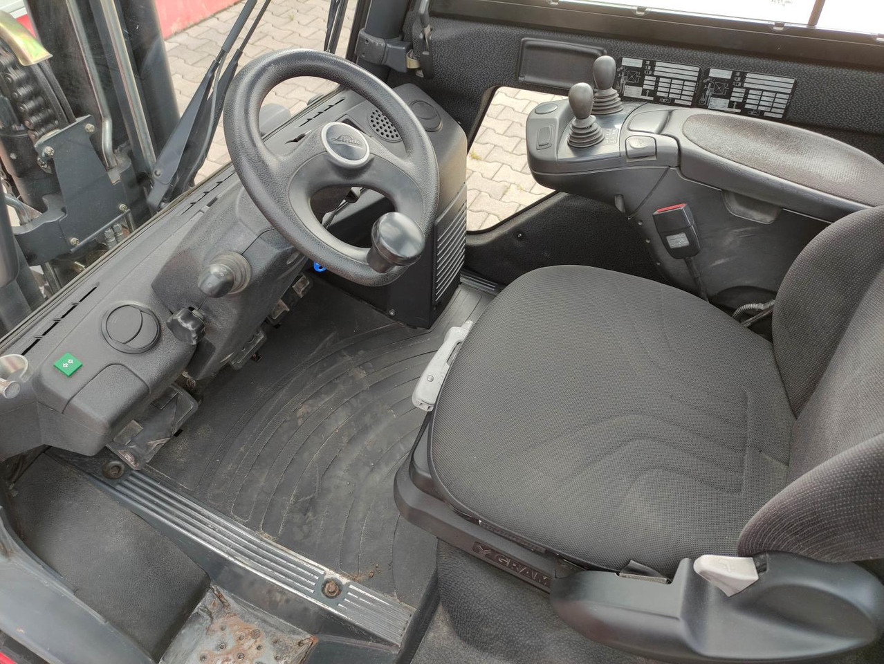 Linde H35D-02-393-EVO - Dieselstapler: das Bild 5 Linde H35D-02-393-EVO - Dieselstapler: das Bild 5