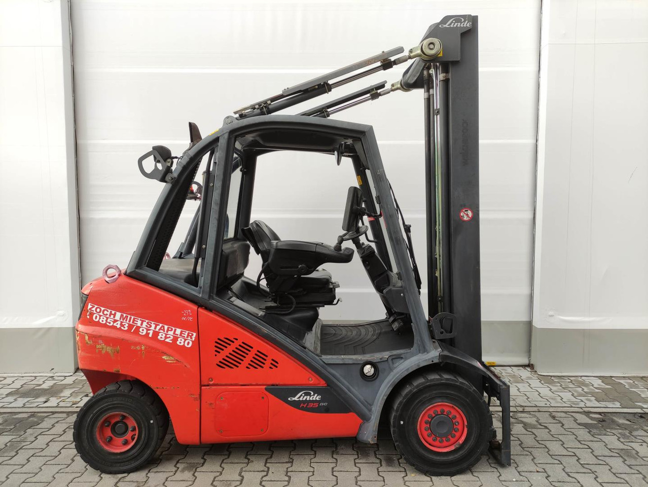 Linde H35D-02-393-EVO - Dieselstapler: das Bild 2 Linde H35D-02-393-EVO - Dieselstapler: das Bild 2