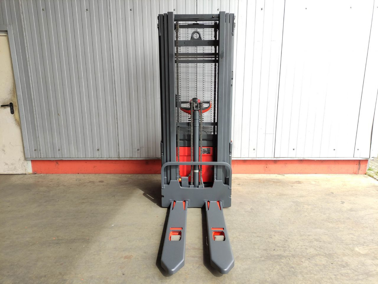 Linde L16-372 (LACK NEU) - Hochhubwagen: das Bild 3 Linde L16-372 (LACK NEU) - Hochhubwagen: das Bild 3