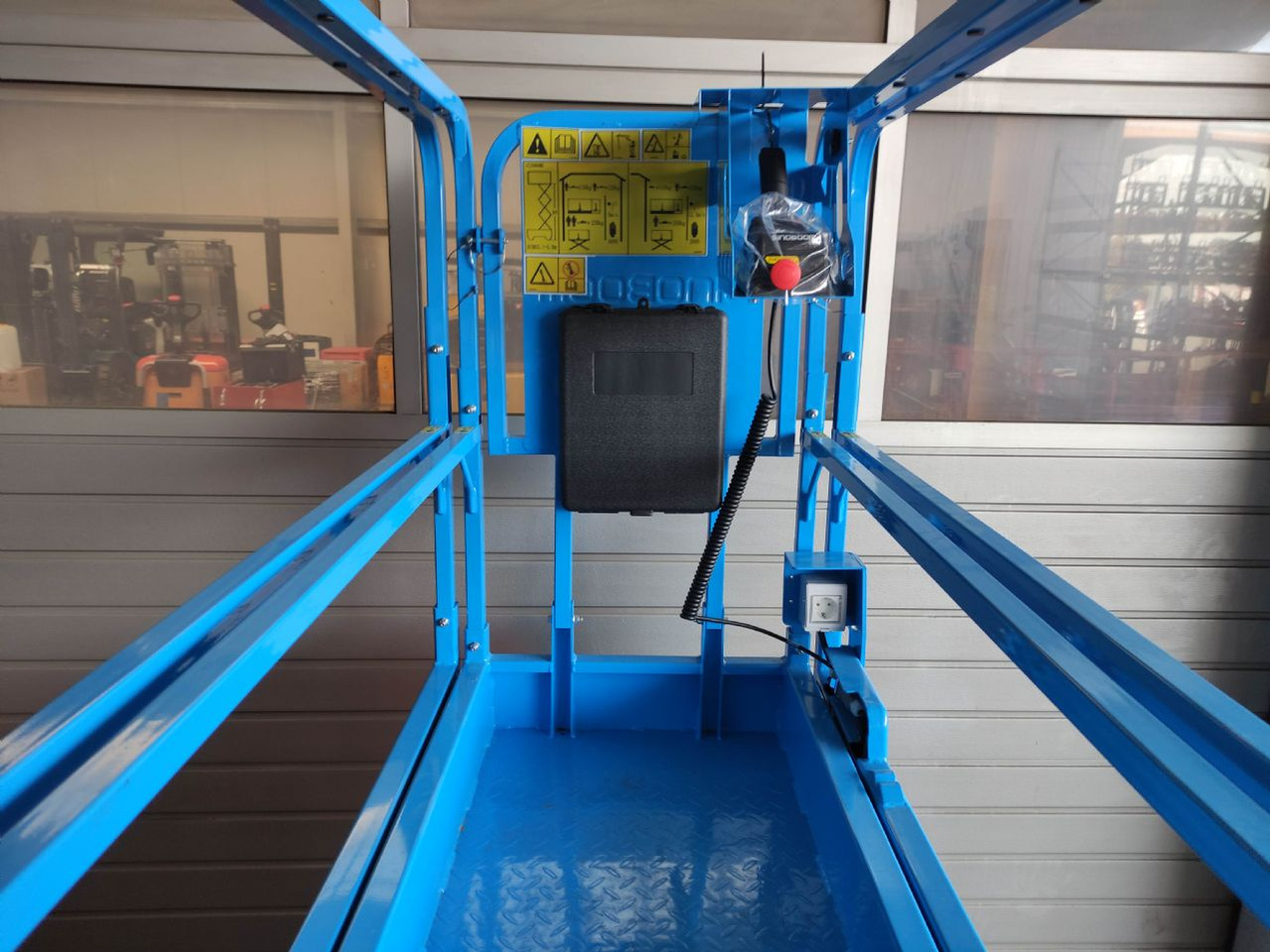 Sinoboom 1932ME/GTJZ0608ME *NEU* - Scherenbühne: das Bild 5 Sinoboom 1932ME/GTJZ0608ME *NEU* - Scherenbühne: das Bild 5