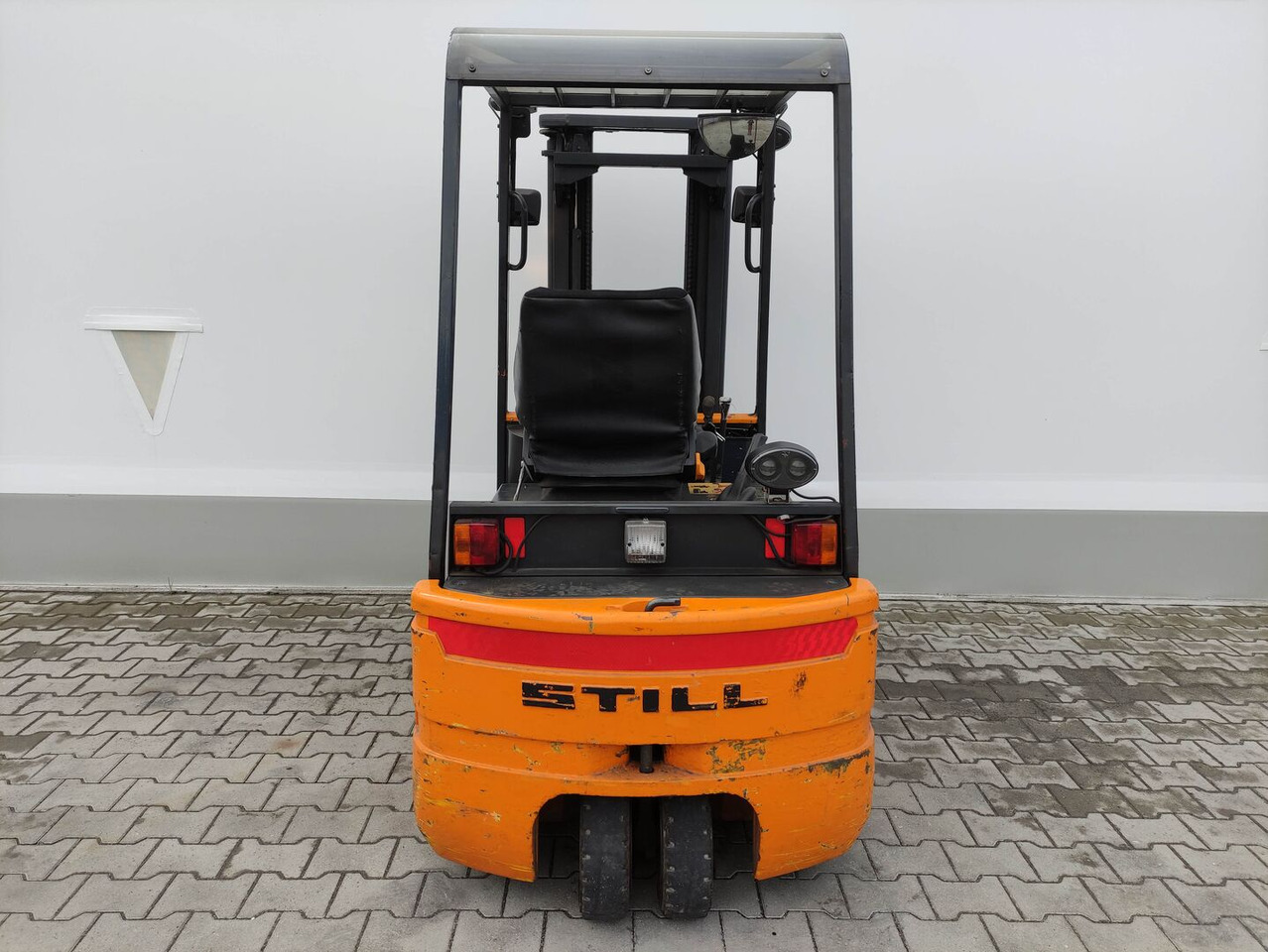 Still R20-16 - Elektrostapler: das Bild 4 Still R20-16 - Elektrostapler: das Bild 4