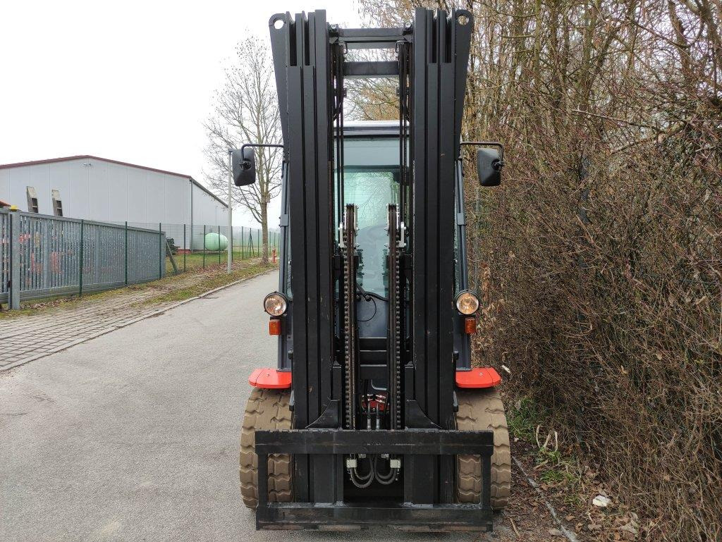 Toyota 8FBMT50 - Elektrostapler: das Bild 3 Toyota 8FBMT50 - Elektrostapler: das Bild 3