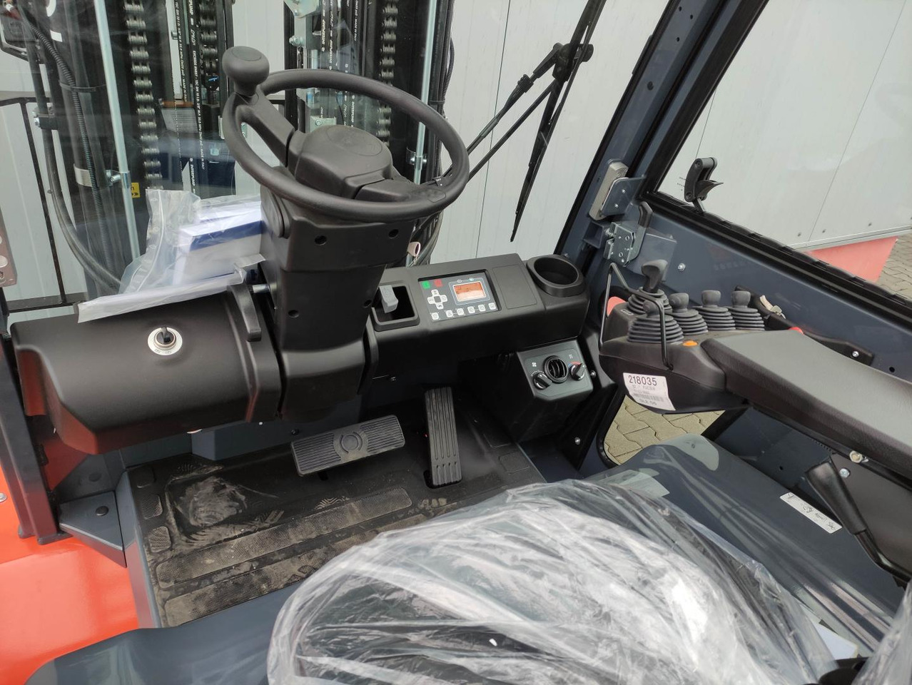 Toyota 8FBMT50 (NEU) - Elektrostapler: das Bild 2 Toyota 8FBMT50 (NEU) - Elektrostapler: das Bild 2