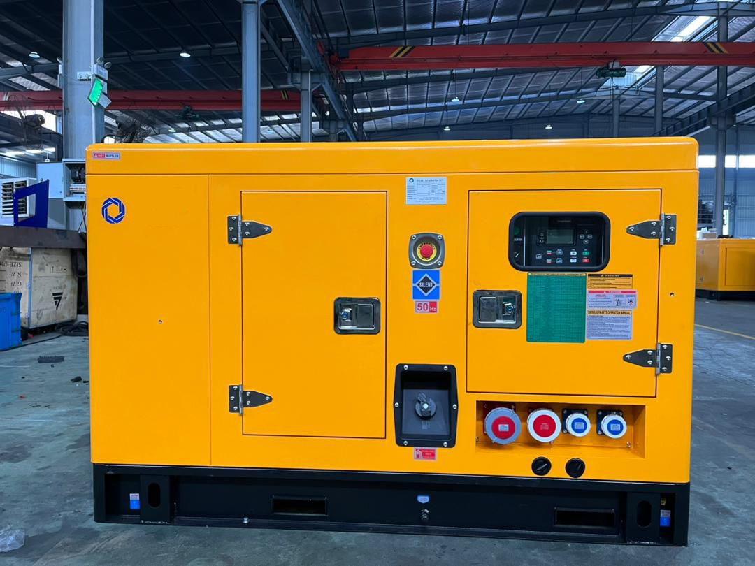 HELVETICA POWER HP100S1A 100KVA / 125 KW Diesel Stromgenerator - Stromgenerator: das Bild 1 HELVETICA POWER HP100S1A 100KVA / 125 KW Diesel Stromgenerator - Stromgenerator: das Bild 1