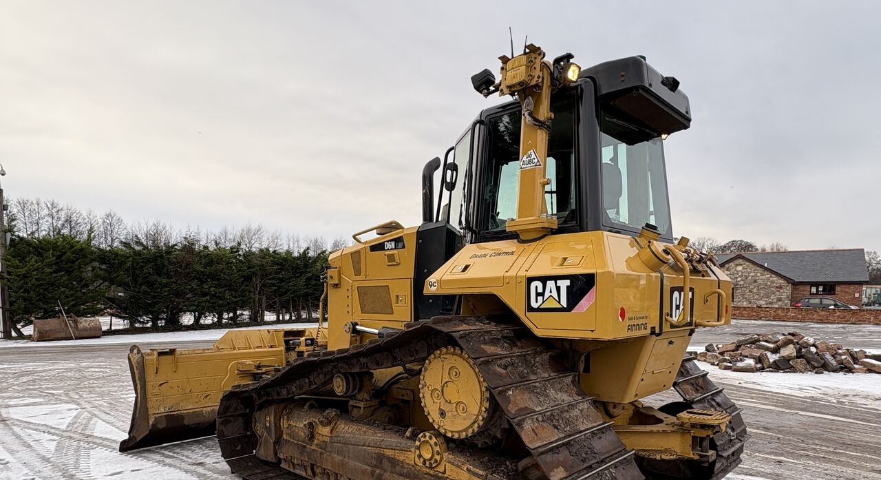Caterpillar D6N LGP - Bulldozer: das Bild 2 Caterpillar D6N LGP - Bulldozer: das Bild 2