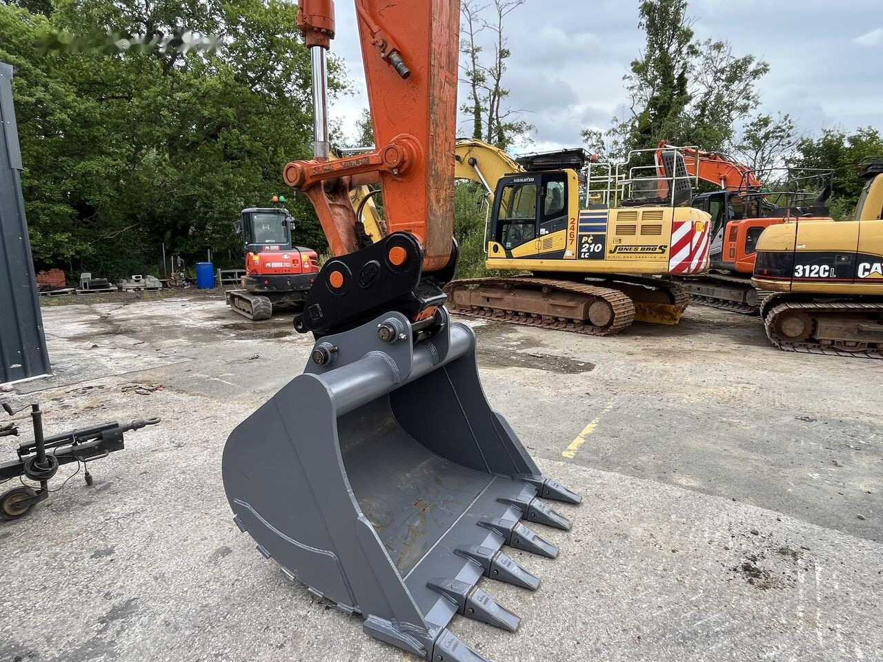 Hitachi ZX225 – Leasing Hitachi ZX225: das Bild 12
