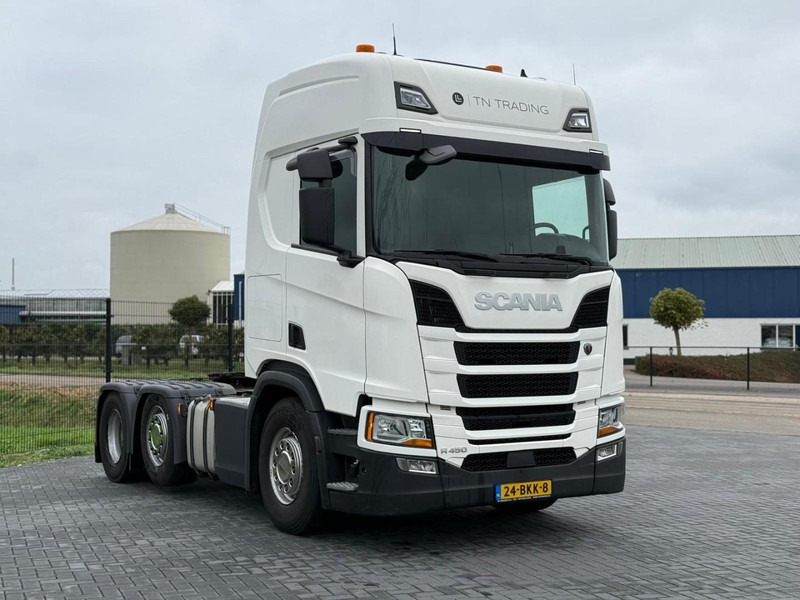 Scania R450 RETARDER, TWEE TANKS, GESTUURDE VOORLOPER, TOP! - Sattelzugmaschine: das Bild 1 Scania R450 RETARDER, TWEE TANKS, GESTUURDE VOORLOPER, TOP! - Sattelzugmaschine: das Bild 1
