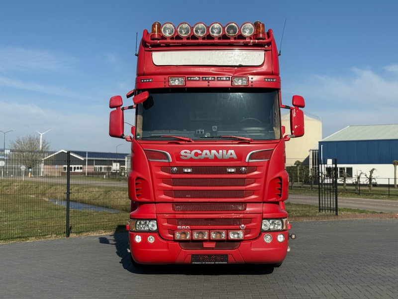 Scania R560 V8 RETARDER, FULL SPOILER, STEEL/AIR, LEATHER, 2 TANKS. - Sattelzugmaschine: das Bild 2 Scania R560 V8 RETARDER, FULL SPOILER, STEEL/AIR, LEATHER, 2 TANKS. - Sattelzugmaschine: das Bild 2