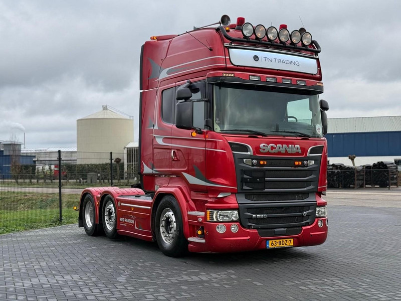 Scania R580 RED PASSION, 33/75, FULL AIR, LEATHER, ALCOA, PTO. - Sattelzugmaschine: das Bild 1 Scania R580 RED PASSION, 33/75, FULL AIR, LEATHER, ALCOA, PTO. - Sattelzugmaschine: das Bild 1