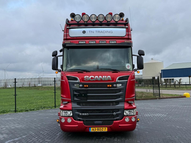 Scania R580 RED PASSION, 33/75, FULL AIR, LEATHER, ALCOA, PTO. - Sattelzugmaschine: das Bild 3 Scania R580 RED PASSION, 33/75, FULL AIR, LEATHER, ALCOA, PTO. - Sattelzugmaschine: das Bild 3