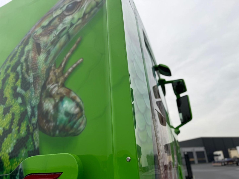 Sattelzugmaschine Scania S520 V8 NGS SHOWTRUCK, VOLLUCHT, SMART2 TACHO, PARK COOL, RETARDER, TOPSTAAT.: das Bild 13