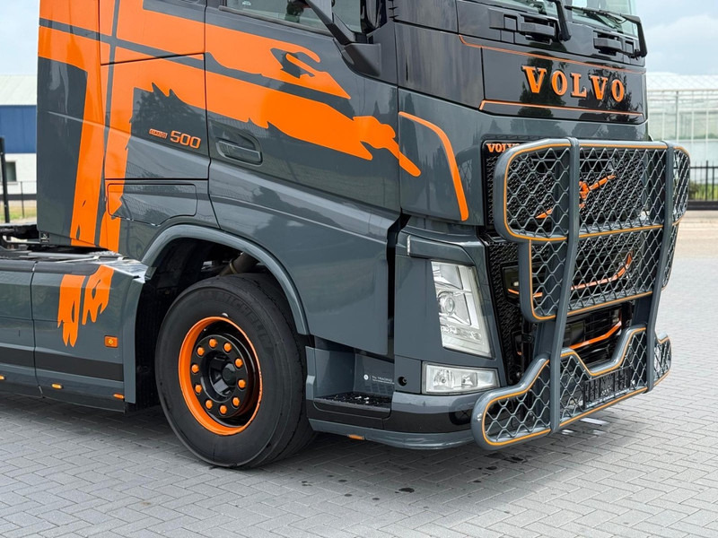 Volvo FH 13.500XL RETARDER, I-PARK COOL, 2 TANKS, XENON, SHOWTRUCK! - Sattelzugmaschine: das Bild 2 Volvo FH 13.500XL RETARDER, I-PARK COOL, 2 TANKS, XENON, SHOWTRUCK! - Sattelzugmaschine: das Bild 2