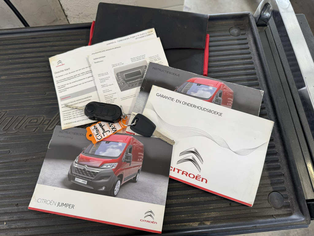 Citroën Jumper-30 2.2 HDI L1H1 Economy 3 Zitplaatsen Airco Cruise Bluetooth Media player - Kastenwagen: das Bild 4 Citroën Jumper-30 2.2 HDI L1H1 Economy 3 Zitplaatsen Airco Cruise Bluetooth Media player - Kastenwagen: das Bild 4