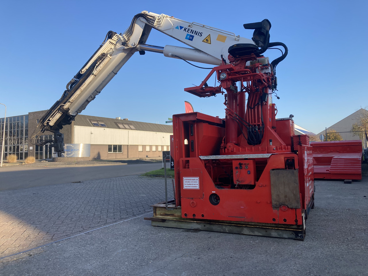 KENNIS R28 - Ladekran für LKW: das Bild 3 KENNIS R28 - Ladekran für LKW: das Bild 3