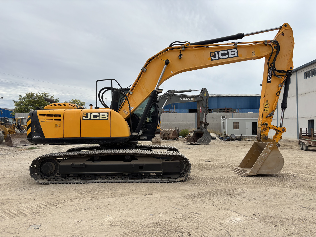 Kettenbagger JCB JS220LC: das Bild 6