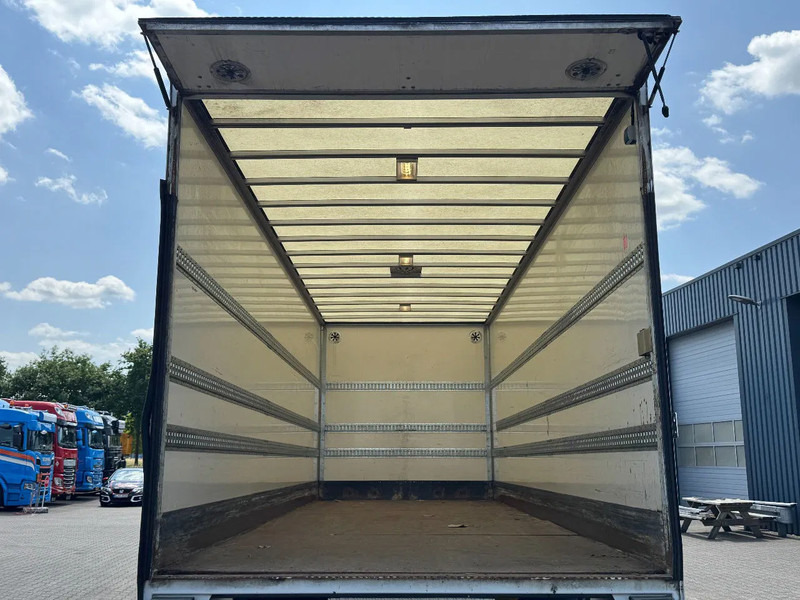 DAF CF 260 4x2 Gesloten Opbouw / Euro 6 / Laadklep / Apk! - Koffer LKW: das Bild 5 DAF CF 260 4x2 Gesloten Opbouw / Euro 6 / Laadklep / Apk! - Koffer LKW: das Bild 5