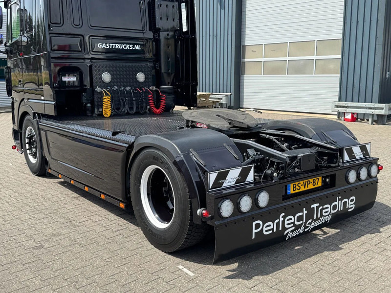 DAF XF 105.460 Super Space Cab Showtruck *TOP* - Sattelzugmaschine: das Bild 5 DAF XF 105.460 Super Space Cab Showtruck *TOP* - Sattelzugmaschine: das Bild 5