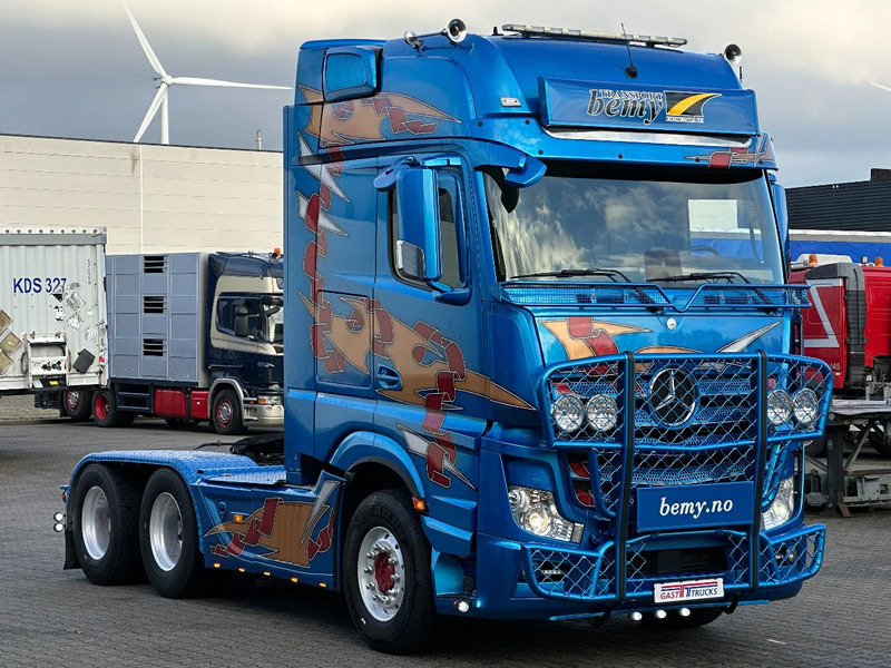 Mercedes-Benz Actros 2663 6x4 Giga Space Retarder Full Spoiler Euro 6 - Sattelzugmaschine: das Bild 2 Mercedes-Benz Actros 2663 6x4 Giga Space Retarder Full Spoiler Euro 6 - Sattelzugmaschine: das Bild 2