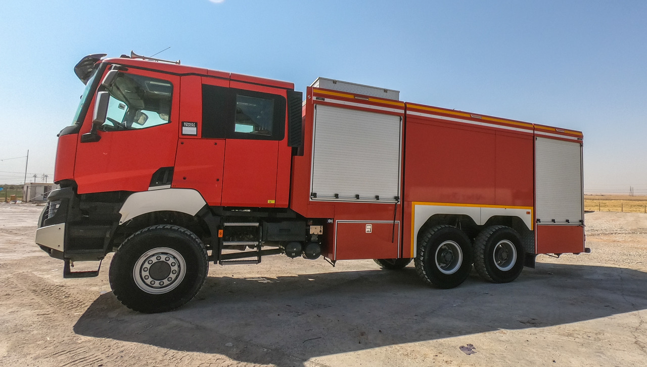 Renault SZCZESNIAK K-500 TLF 9000/1000 6x6 - Feuerwehrfahrzeug: das Bild 2 Renault SZCZESNIAK K-500 TLF 9000/1000 6x6 - Feuerwehrfahrzeug: das Bild 2