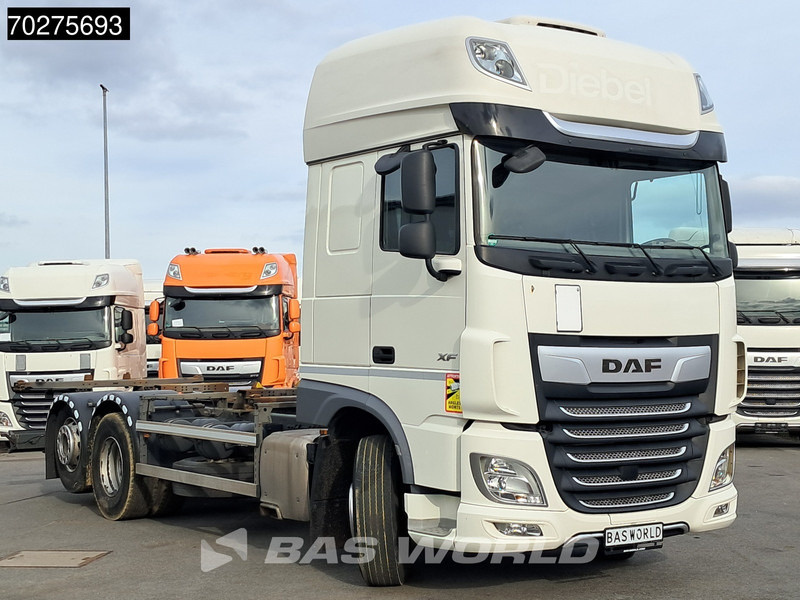 DAF XF 450 6X2 FAN SSC Retarder Lift-Lenkachse ACC Euro 6 - Containerwagen/ Wechselfahrgestell LKW: das Bild 3 DAF XF 450 6X2 FAN SSC Retarder Lift-Lenkachse ACC Euro 6 - Containerwagen/ Wechselfahrgestell LKW: das Bild 3