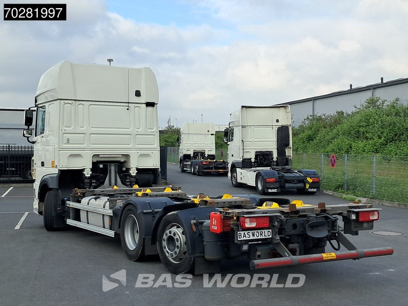 DAF XF 480 6X2 SSC Retarder 2x Tanks Lift+Lenkachse Standklima ACC LED - Containerwagen/ Wechselfahrgestell LKW: das Bild 2 DAF XF 480 6X2 SSC Retarder 2x Tanks Lift+Lenkachse Standklima ACC LED - Containerwagen/ Wechselfahrgestell LKW: das Bild 2