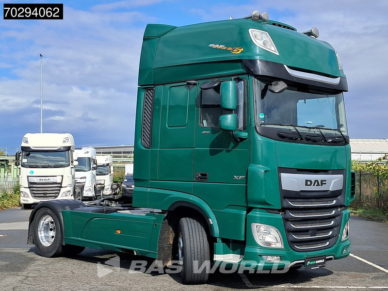 DAF XF 450 4X2 SSC Retarder Standklima LED ACC Euro 6 - Sattelzugmaschine: das Bild 3 DAF XF 450 4X2 SSC Retarder Standklima LED ACC Euro 6 - Sattelzugmaschine: das Bild 3