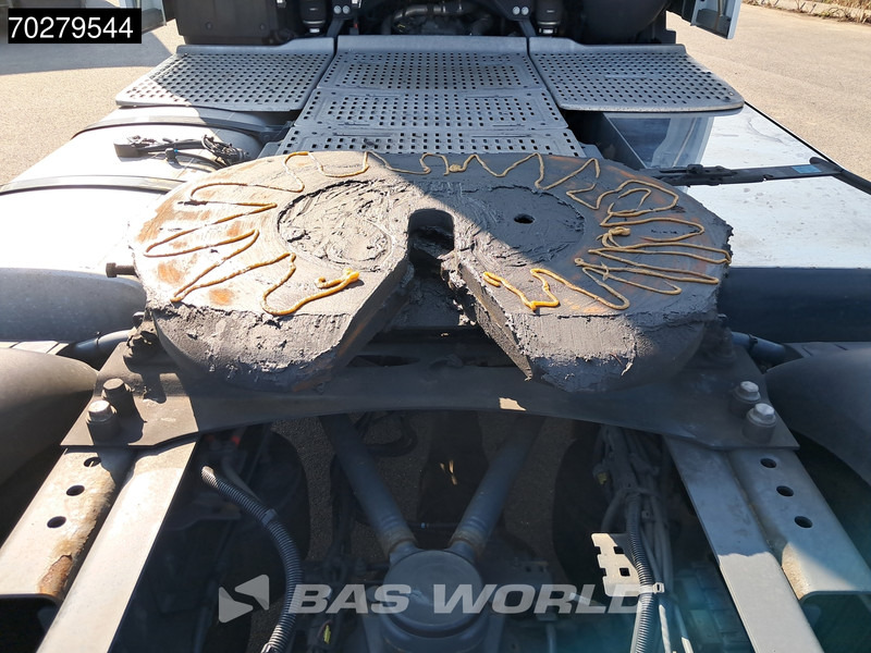 Sattelzugmaschine DAF XF 480 4X2 Retarder 2x Tanks Standklima ACC LED: das Bild 16