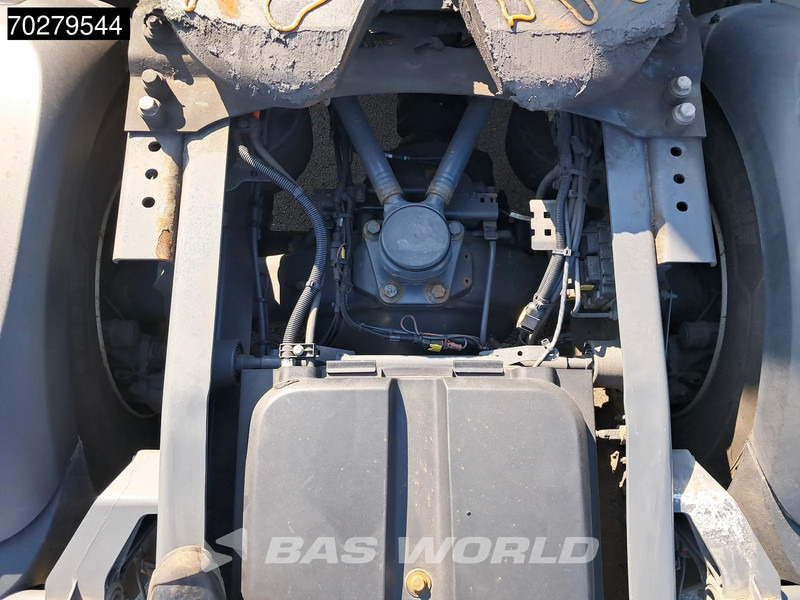 Sattelzugmaschine DAF XF 480 4X2 Retarder 2x Tanks Standklima ACC LED: das Bild 17