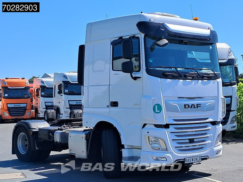 DAF XF 480 4X2 SC Retarder PTO Hydraulik Standklima Alcoa's Xenon ACC - Sattelzugmaschine: das Bild 3 DAF XF 480 4X2 SC Retarder PTO Hydraulik Standklima Alcoa's Xenon ACC - Sattelzugmaschine: das Bild 3