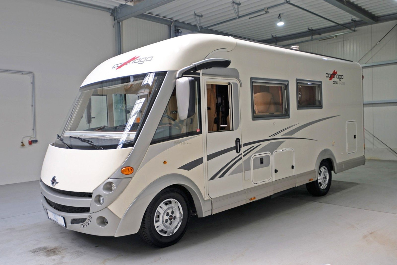 Carthago Chic C-Line 4.2-1.HD-NUR 10 TKM-FESTBETT+HUBBETT - Integriertes Wohnmobil: das Bild 2 Carthago Chic C-Line 4.2-1.HD-NUR 10 TKM-FESTBETT+HUBBETT - Integriertes Wohnmobil: das Bild 2