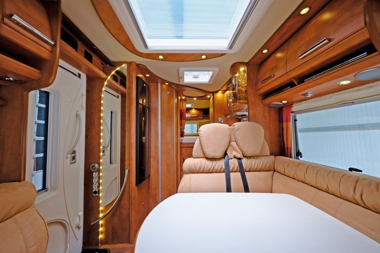 Carthago Chic C-Line 4.2-1.HD-NUR 10 TKM-FESTBETT+HUBBETT – Leasing Carthago Chic C-Line 4.2-1.HD-NUR 10 TKM-FESTBETT+HUBBETT: das Bild 10