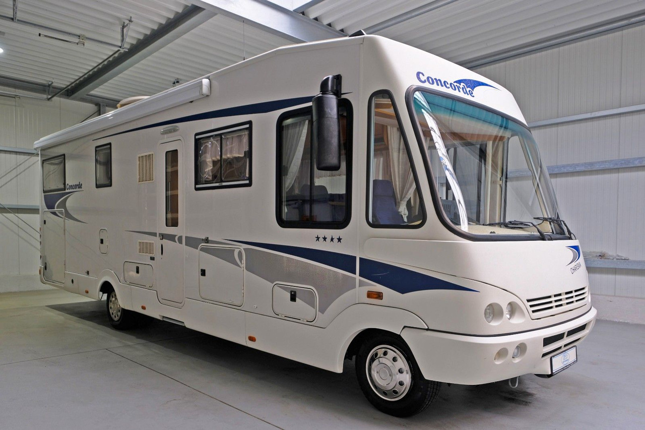 Concorde Charisma I920 FB - Festbett+Hubbett-TOP-ZUSTAND - Integriertes Wohnmobil: das Bild 1 Concorde Charisma I920 FB - Festbett+Hubbett-TOP-ZUSTAND - Integriertes Wohnmobil: das Bild 1