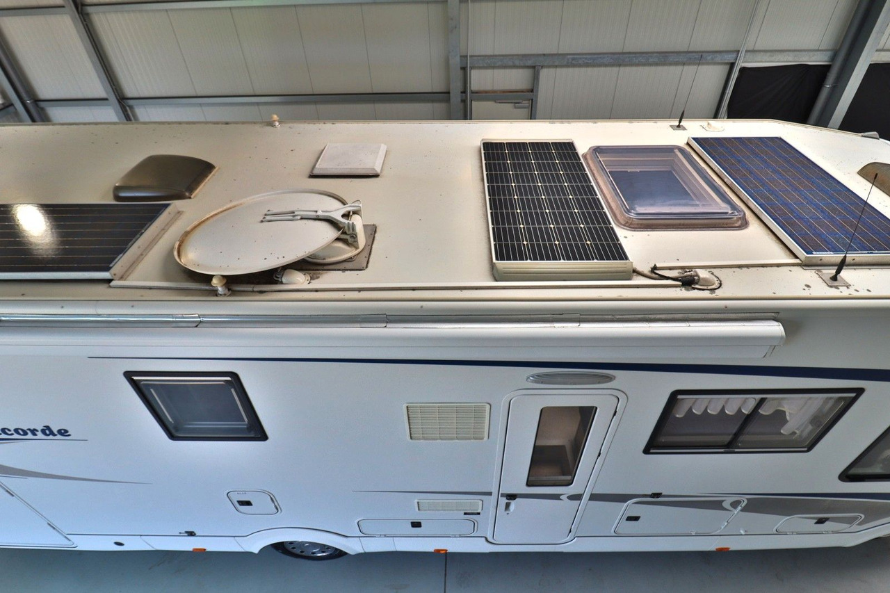 Concorde Charisma I920 FB - Festbett+Hubbett-TOP-ZUSTAND - Integriertes Wohnmobil: das Bild 4 Concorde Charisma I920 FB - Festbett+Hubbett-TOP-ZUSTAND - Integriertes Wohnmobil: das Bild 4