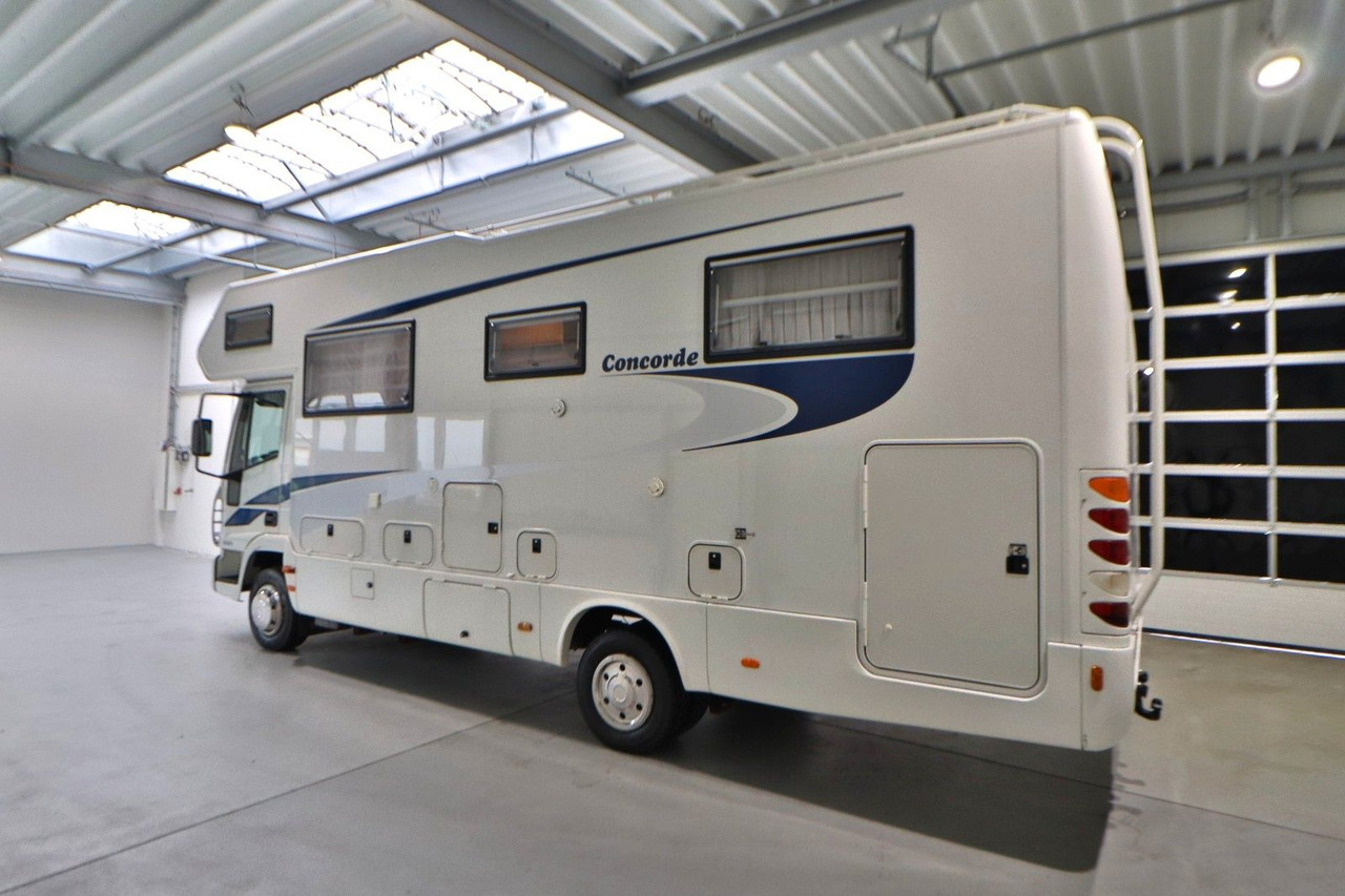 Concorde Cruiser 880 F/Festbett/Garage/2xKlima/Solar - Alkoven Wohnmobil: das Bild 4 Concorde Cruiser 880 F/Festbett/Garage/2xKlima/Solar - Alkoven Wohnmobil: das Bild 4