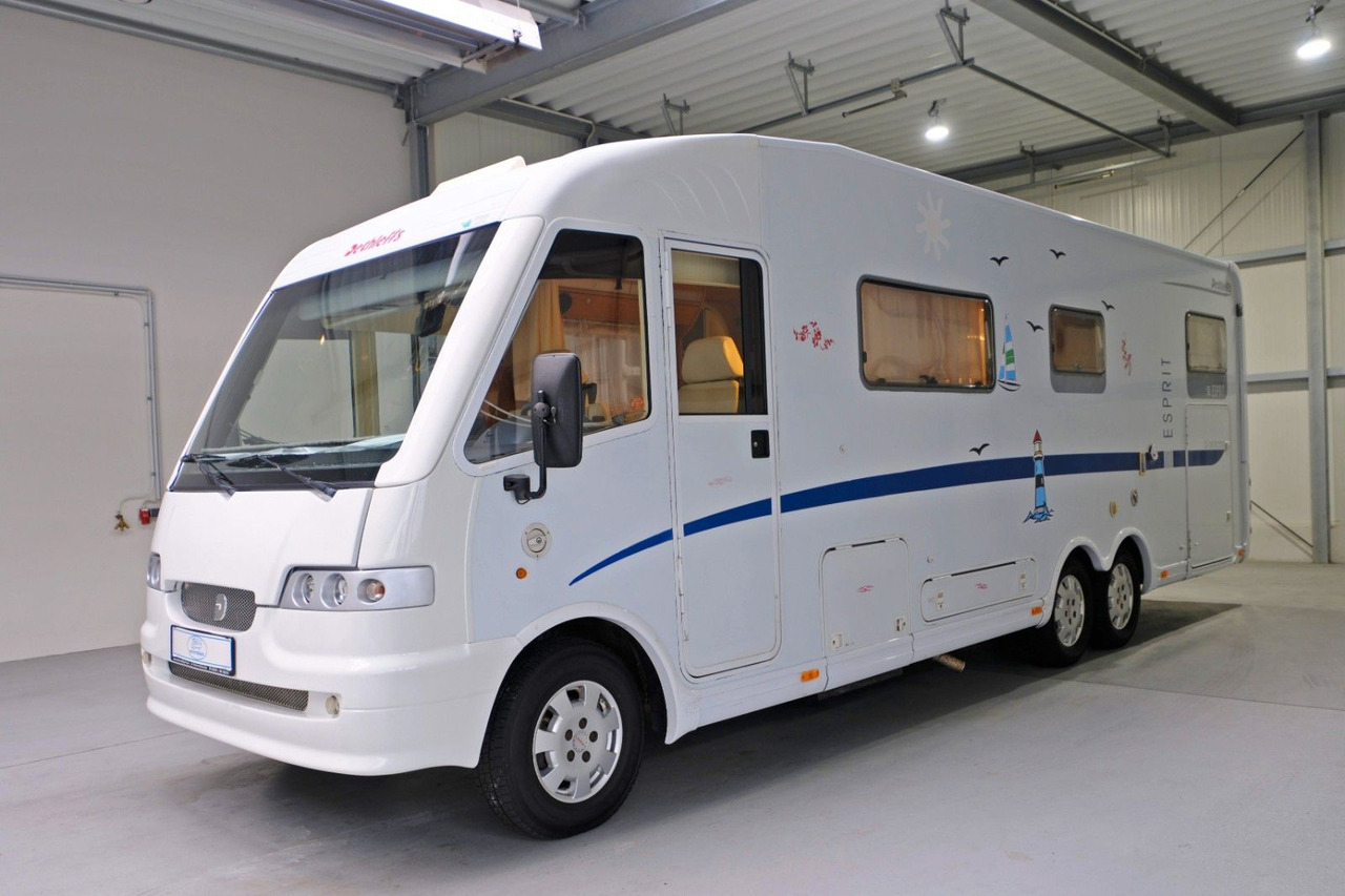 Dethleffs Esprit I 7870/Festbett+Hubbett/2xKlima/Solar - Integriertes Wohnmobil: das Bild 2 Dethleffs Esprit I 7870/Festbett+Hubbett/2xKlima/Solar - Integriertes Wohnmobil: das Bild 2
