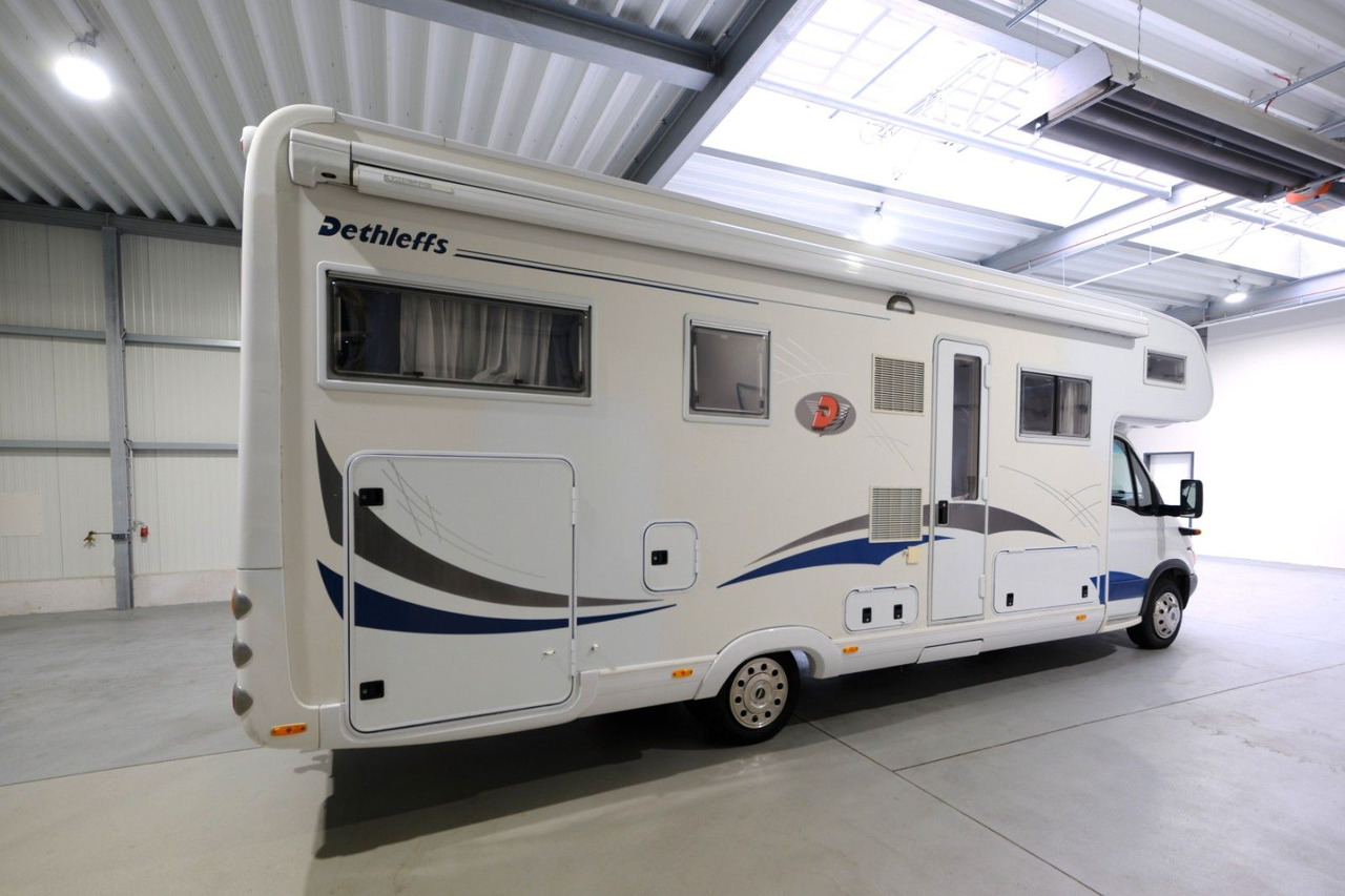 Dethleffs Globetrotter A 8000 XXL/Festbett/Garage/Solar - Alkoven Wohnmobil: das Bild 4 Dethleffs Globetrotter A 8000 XXL/Festbett/Garage/Solar - Alkoven Wohnmobil: das Bild 4