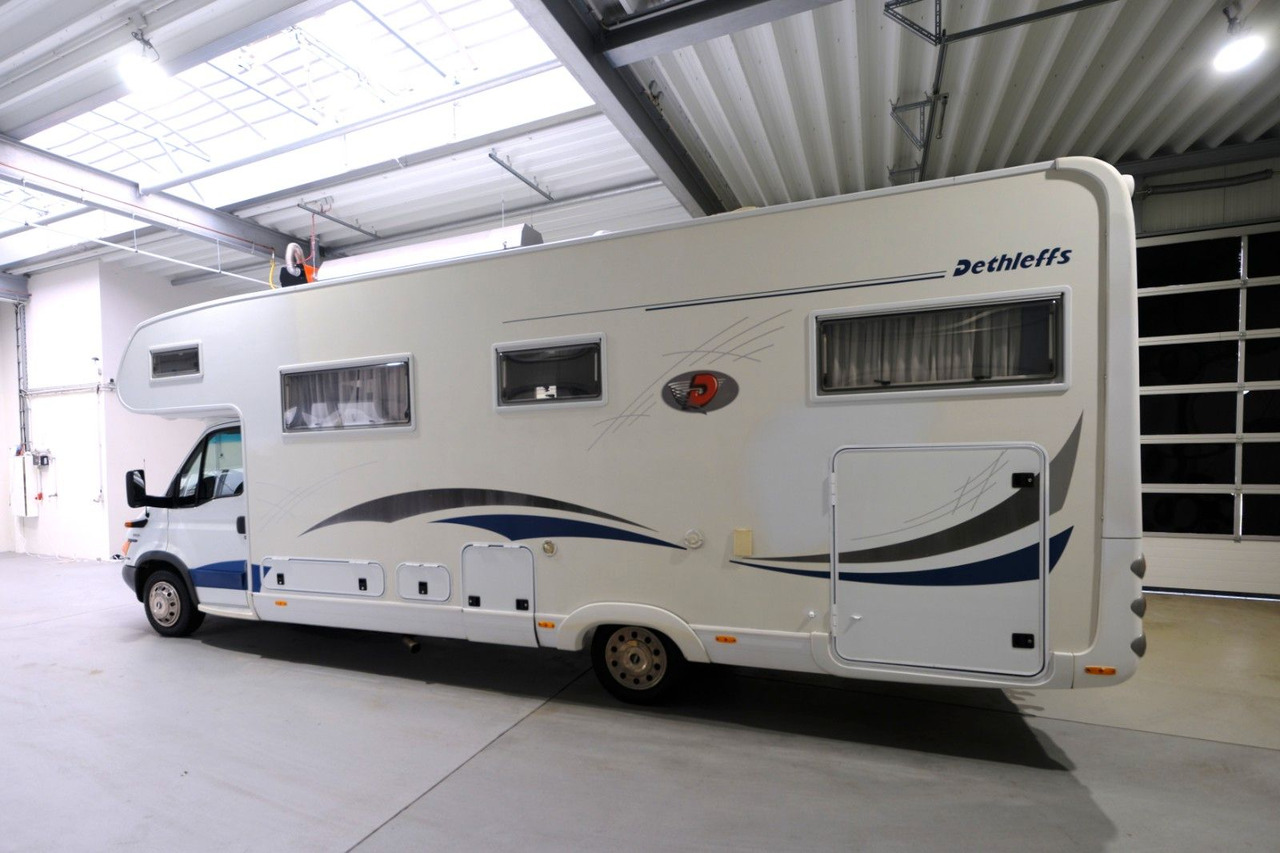 Dethleffs Globetrotter A 8000 XXL/Festbett/Garage/Solar - Alkoven Wohnmobil: das Bild 3 Dethleffs Globetrotter A 8000 XXL/Festbett/Garage/Solar - Alkoven Wohnmobil: das Bild 3