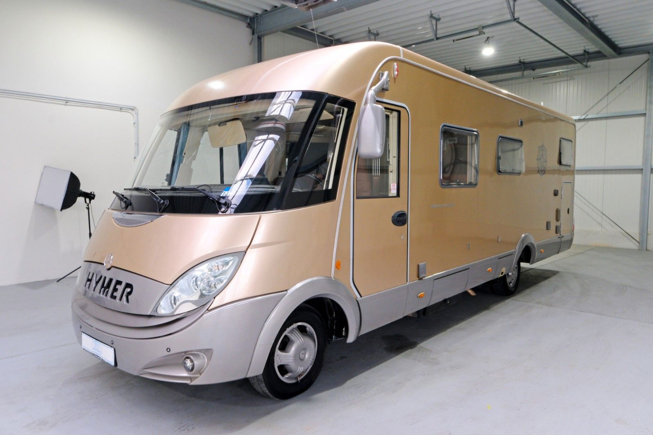 HYMER / ERIBA / HYMERCAR S 800/Automatik/Festbett+Hubbett/Klima/Solar/AHK HYMER / ERIBA / HYMERCAR S 800/Automatik/Festbett+Hubbett/Klima/Solar/AHK - Integriertes Wohnmobil: das Bild 4 HYMER / ERIBA / HYMERCAR S 800/Automatik/Festbett+Hubbett/Klima/Solar/AHK HYMER / ERIBA / HYMERCAR S 800/Automatik/Festbett+Hubbett/Klima/Solar/AHK - Integriertes Wohnmobil: das Bild 4