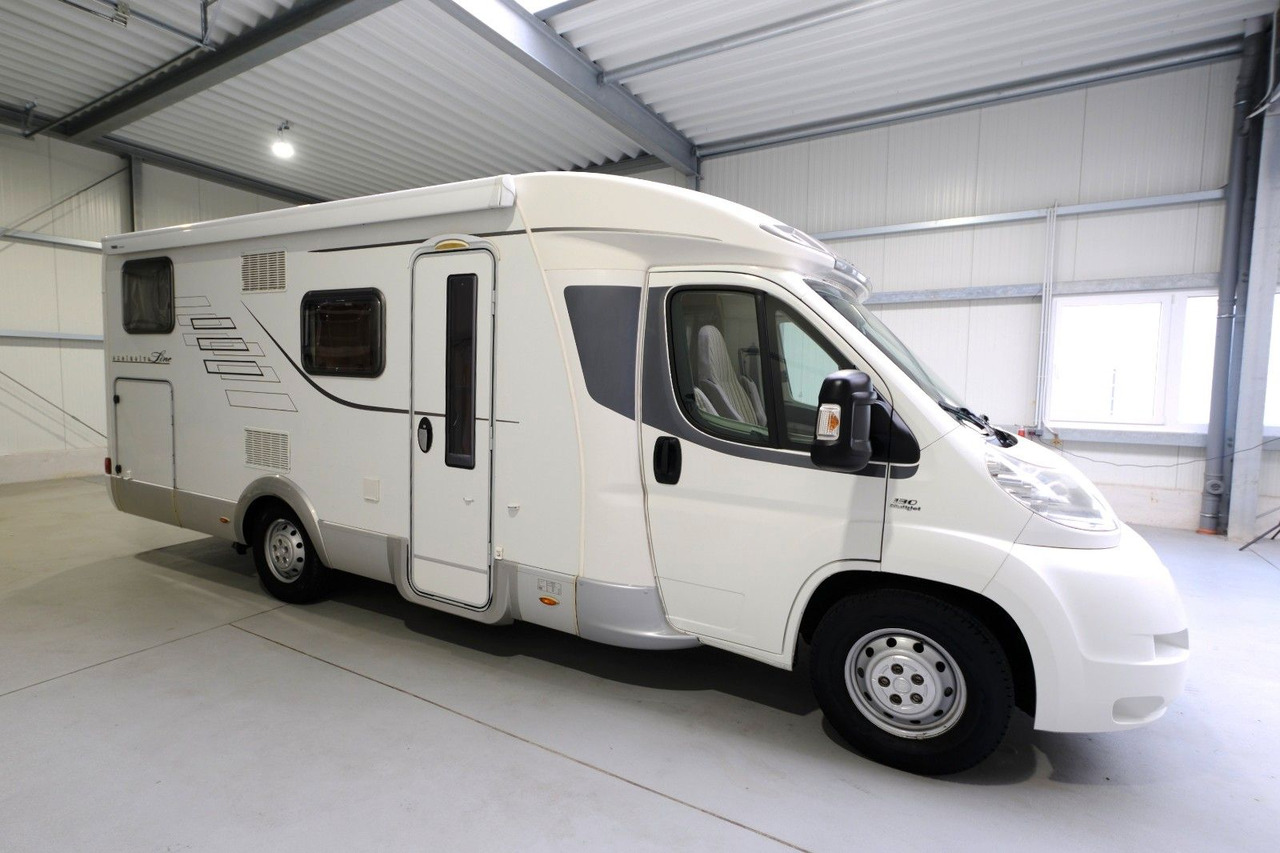 HYMER / ERIBA / HYMERCAR Tramp T 674 Cl Exclusive Line/Einzelbetten/Klima - Teilintegriertes Wohnmobil: das Bild 2 HYMER / ERIBA / HYMERCAR Tramp T 674 Cl Exclusive Line/Einzelbetten/Klima - Teilintegriertes Wohnmobil: das Bild 2