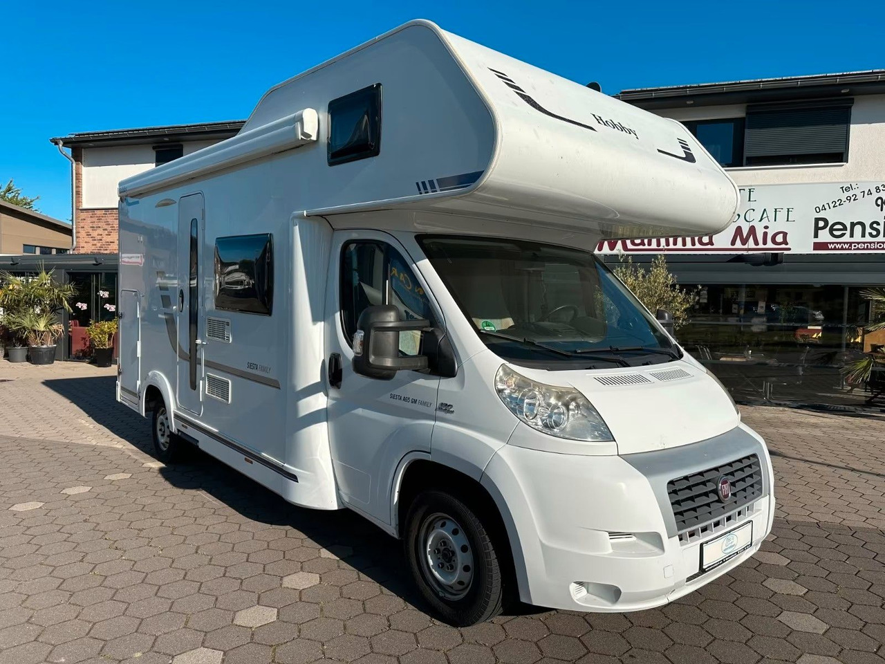 Hobby Siesta Family A 65 GM/Etagenbetten/Garage/Klima - Alkoven Wohnmobil: das Bild 1 Hobby Siesta Family A 65 GM/Etagenbetten/Garage/Klima - Alkoven Wohnmobil: das Bild 1