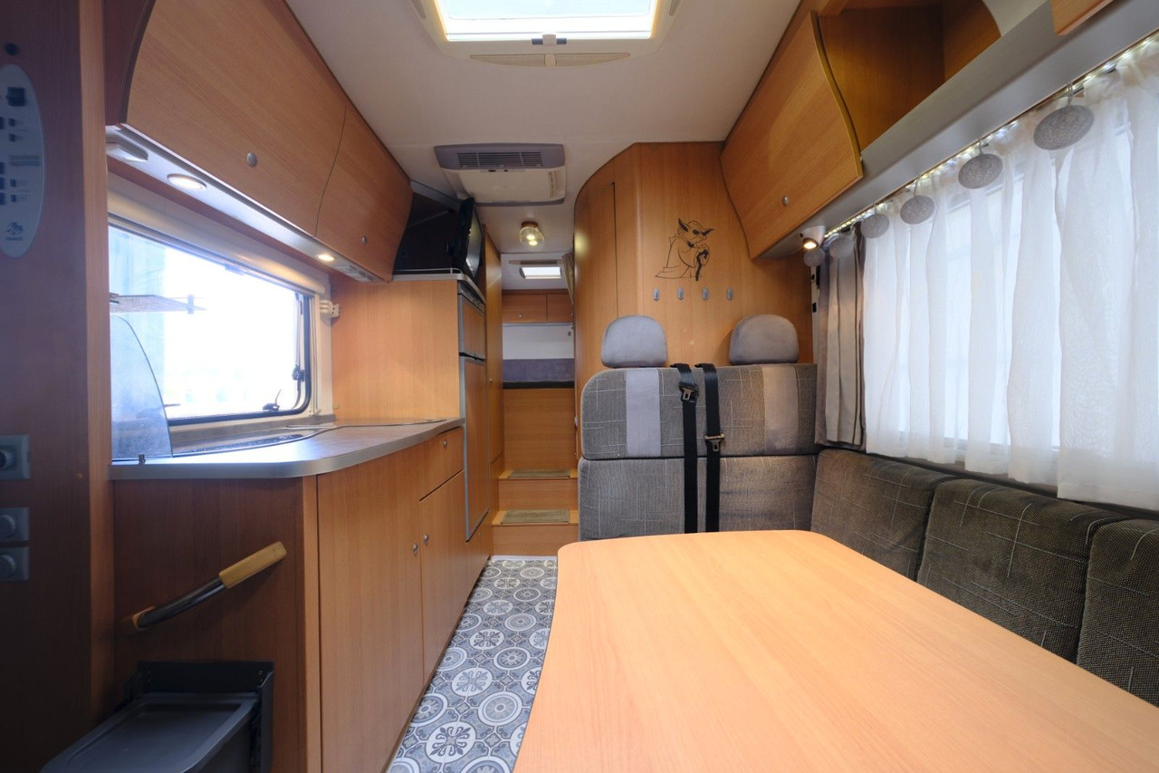 Alkoven Wohnmobil Knaus Sun Traveller 658 LG/Festbett/ DPF Grün/Garage: das Bild 13