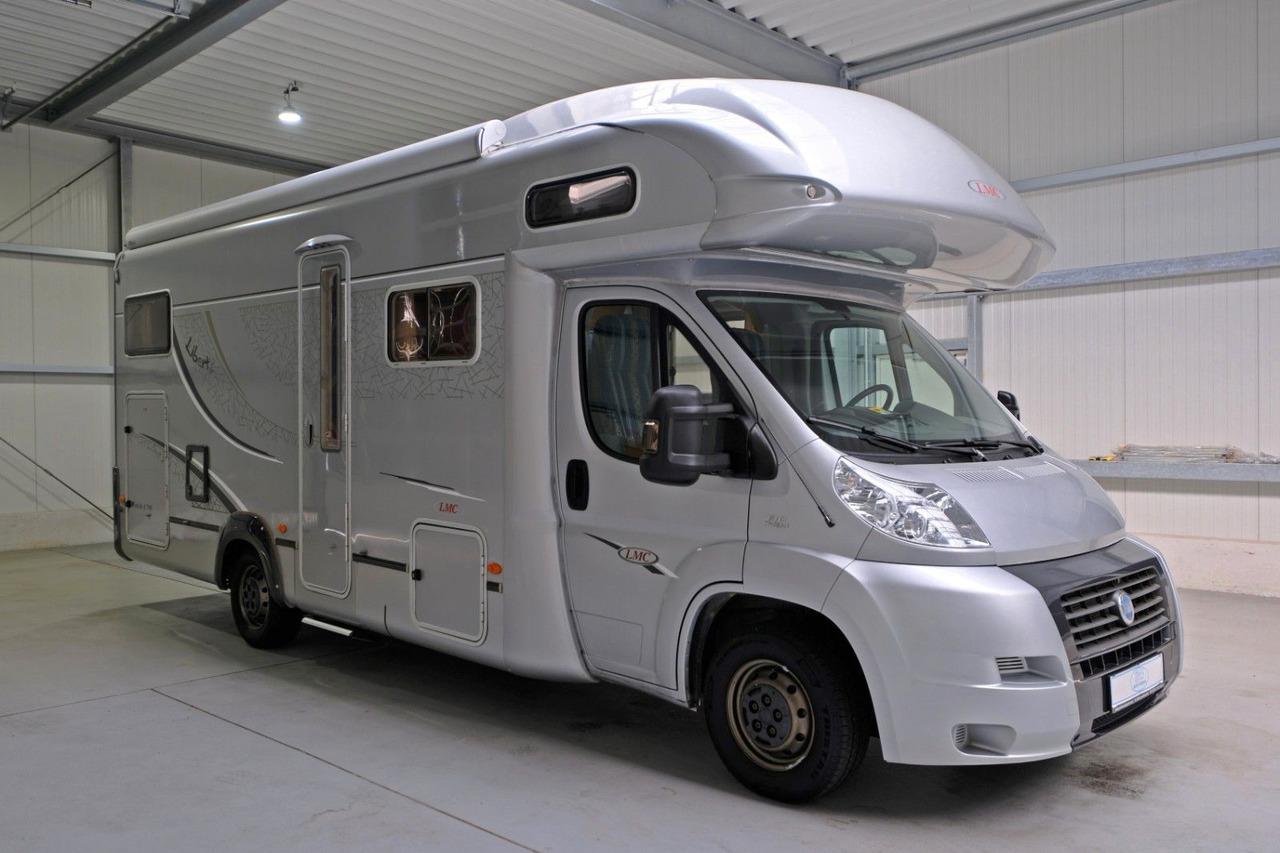 LMC Liberty A 700 G/ Festbett/Garage/6 Schlafplätze - Alkoven Wohnmobil: das Bild 1 LMC Liberty A 700 G/ Festbett/Garage/6 Schlafplätze - Alkoven Wohnmobil: das Bild 1