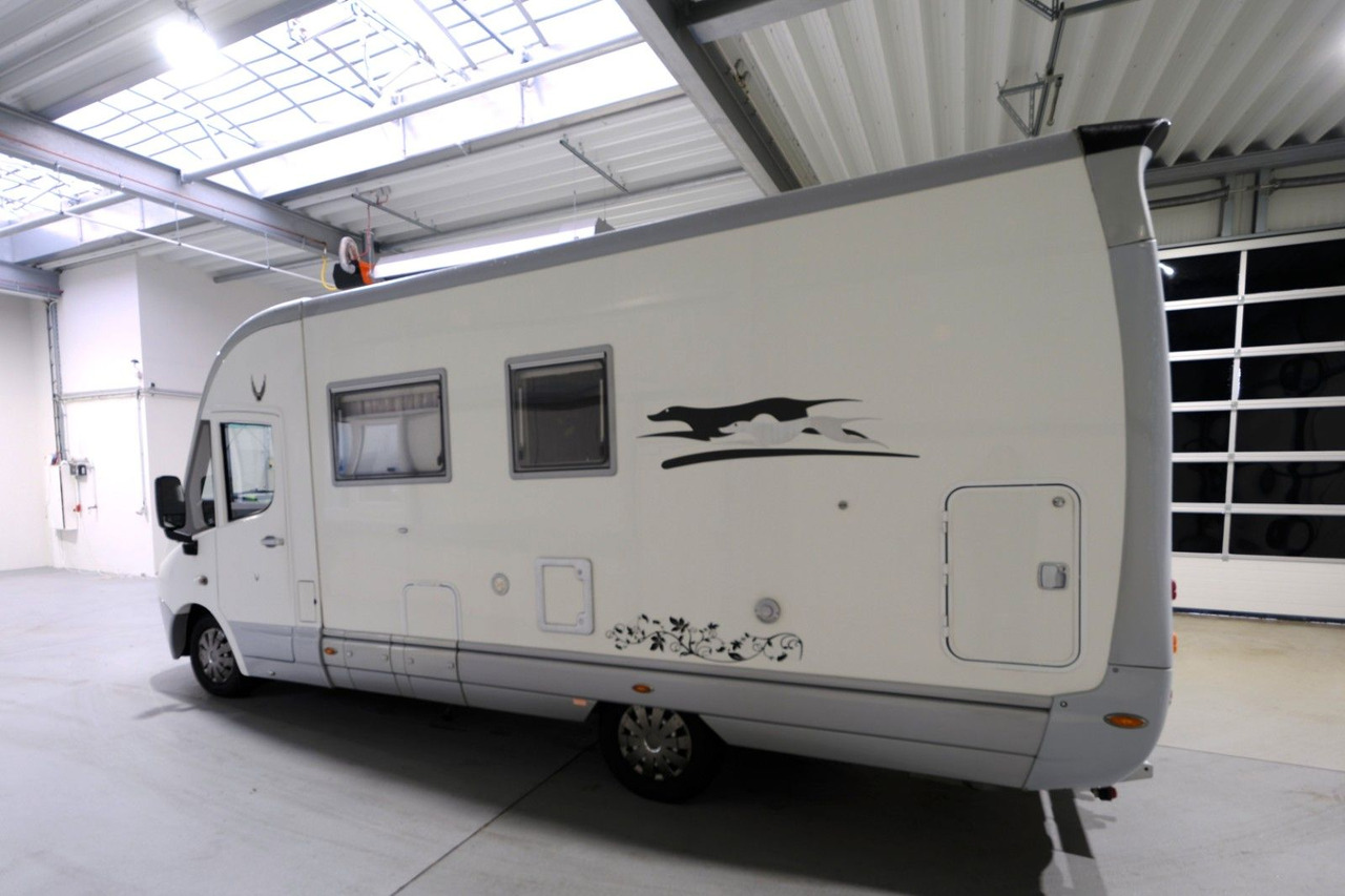 Laika Rexosline 650/Festbett+Hubbett/Klima/Markise - Integriertes Wohnmobil: das Bild 4 Laika Rexosline 650/Festbett+Hubbett/Klima/Markise - Integriertes Wohnmobil: das Bild 4