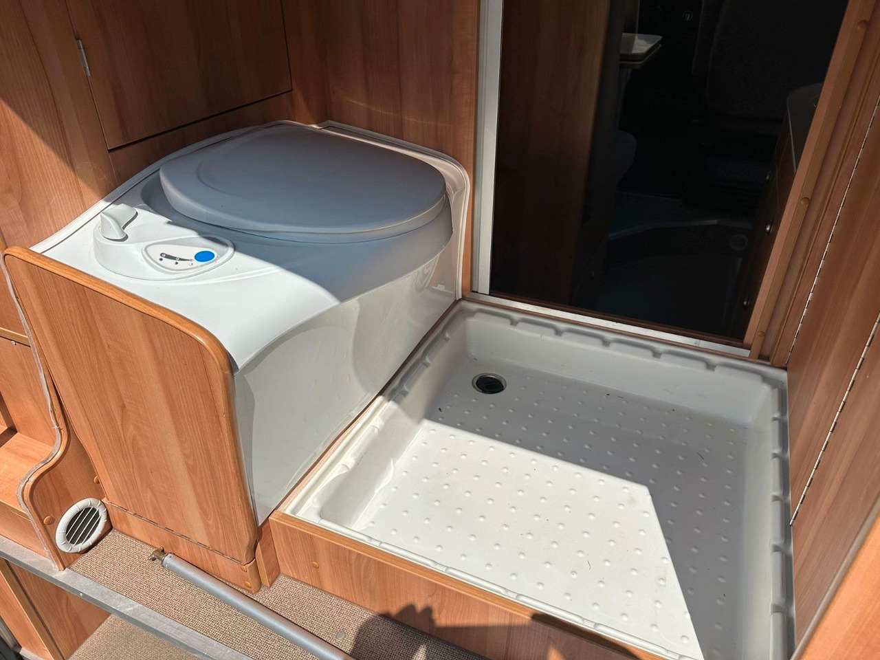 Camper Van Pössl Vario 499/Hubbett/Klima/Markise/Finanzierung: das Bild 14