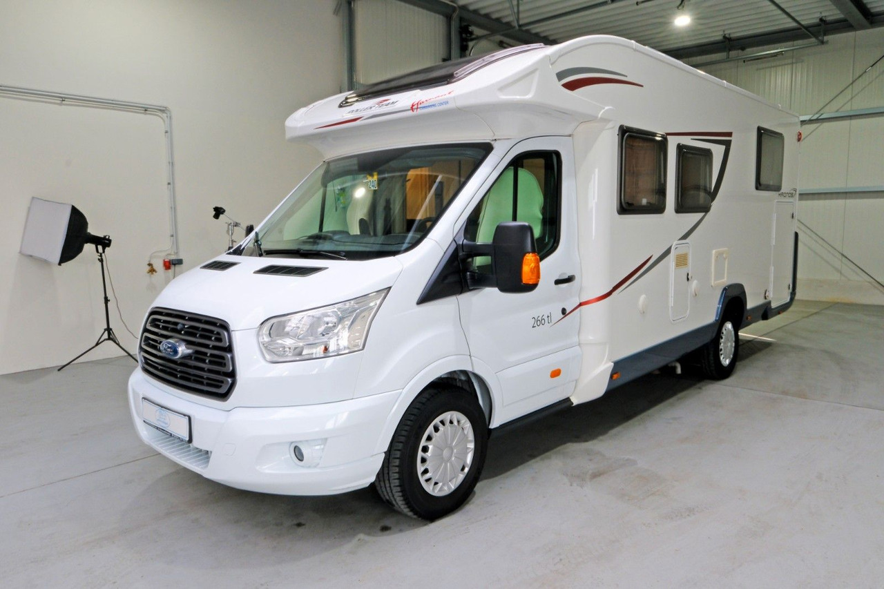 Roller Team Kronos 264 TL/Queensbett+Hubbett/Solar/Garage Roller Team Kronos 264 TL/Queensbett+Hubbett/Solar/Garage - Teilintegriertes Wohnmobil: das Bild 4 Roller Team Kronos 264 TL/Queensbett+Hubbett/Solar/Garage Roller Team Kronos 264 TL/Queensbett+Hubbett/Solar/Garage - Teilintegriertes Wohnmobil: das Bild 4