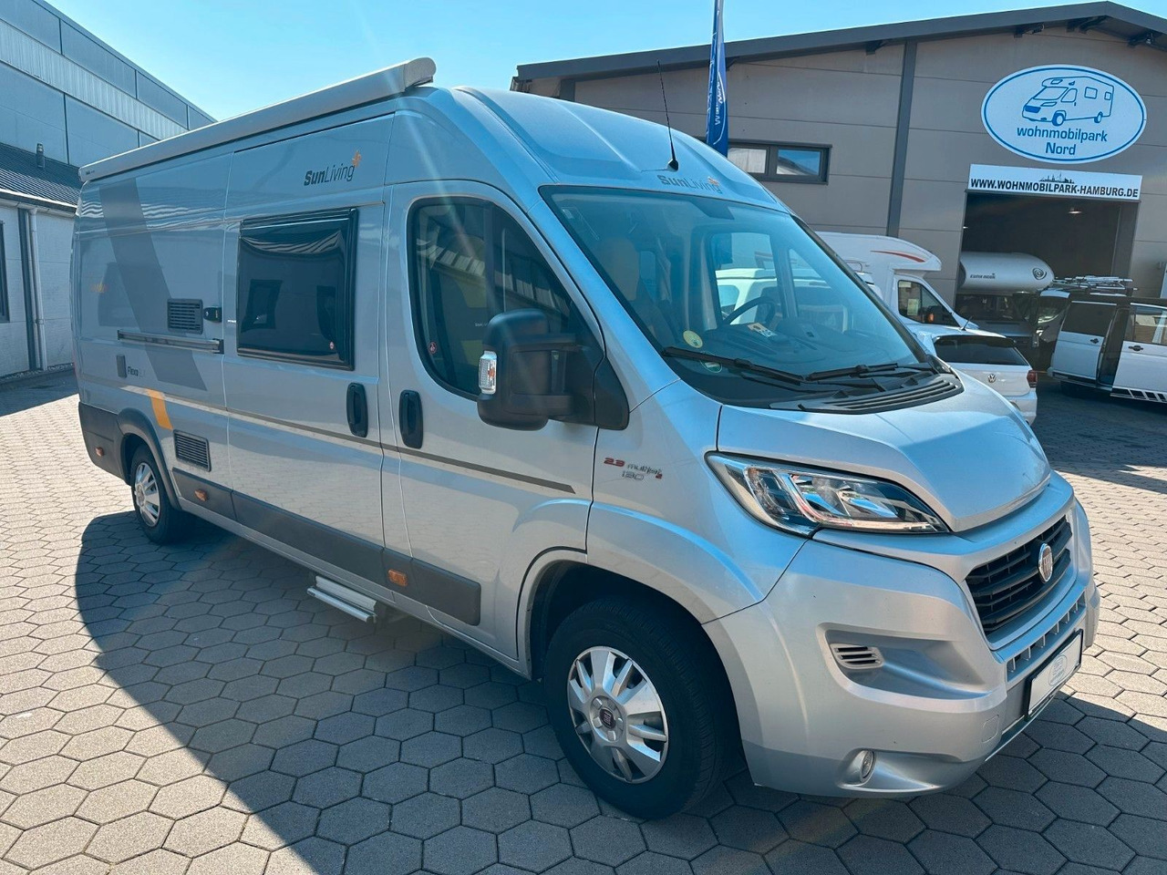 Sun Living Flexo SLX/1.Hand/Einzelbetten/Klima/Solar/Markis - Camper Van: das Bild 1 Sun Living Flexo SLX/1.Hand/Einzelbetten/Klima/Solar/Markis - Camper Van: das Bild 1