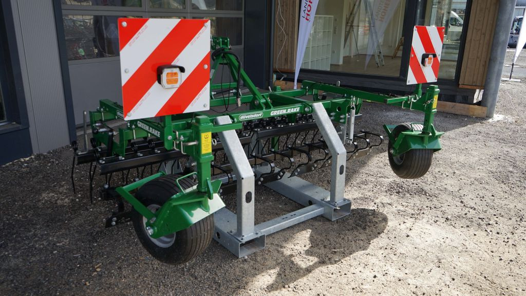 Düvelsdorf GREEN.RAKE vario 2,5m (20605) - Wiesenstriegel: das Bild 5 Düvelsdorf GREEN.RAKE vario 2,5m (20605) - Wiesenstriegel: das Bild 5